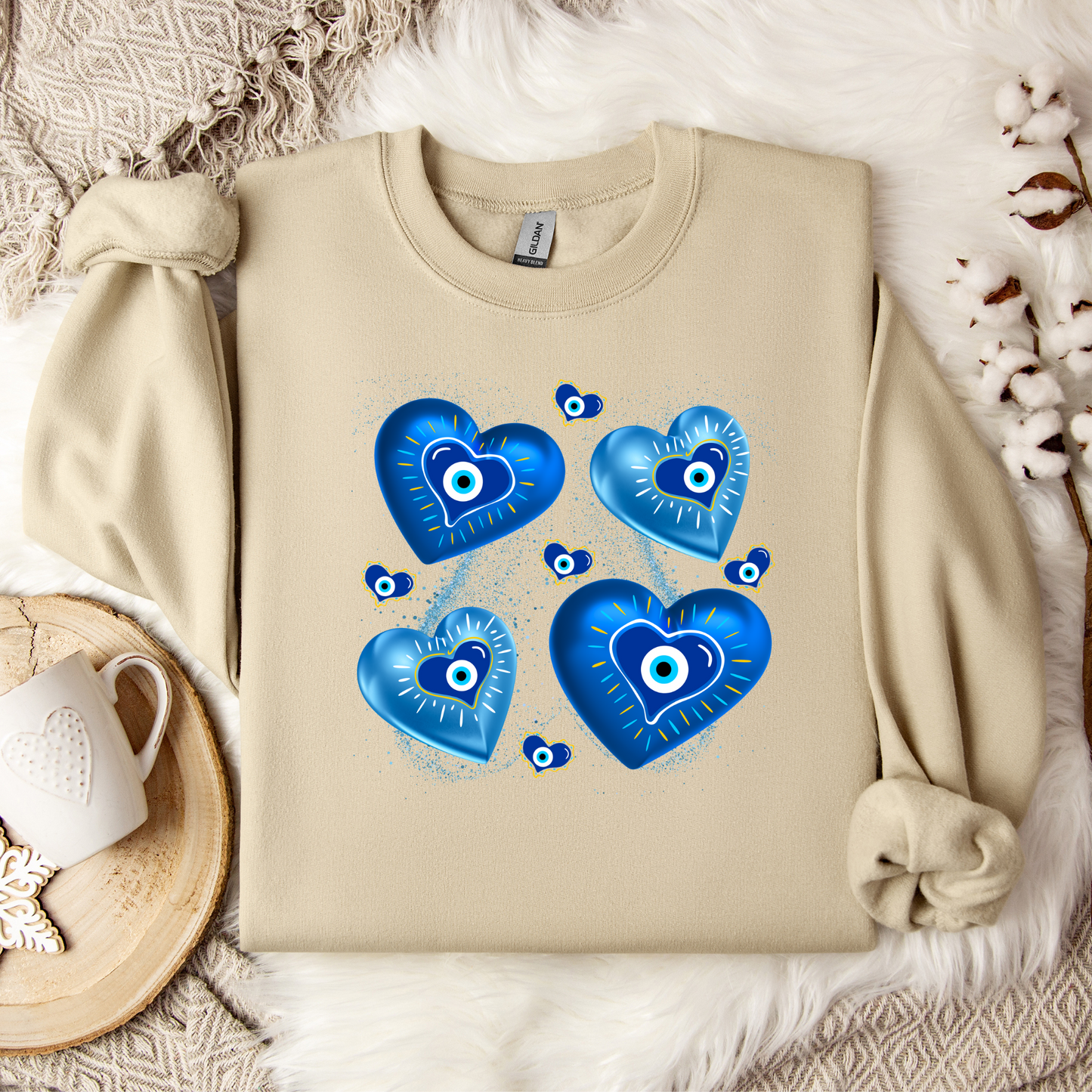 LOVE GAZE SWEATSHIRT