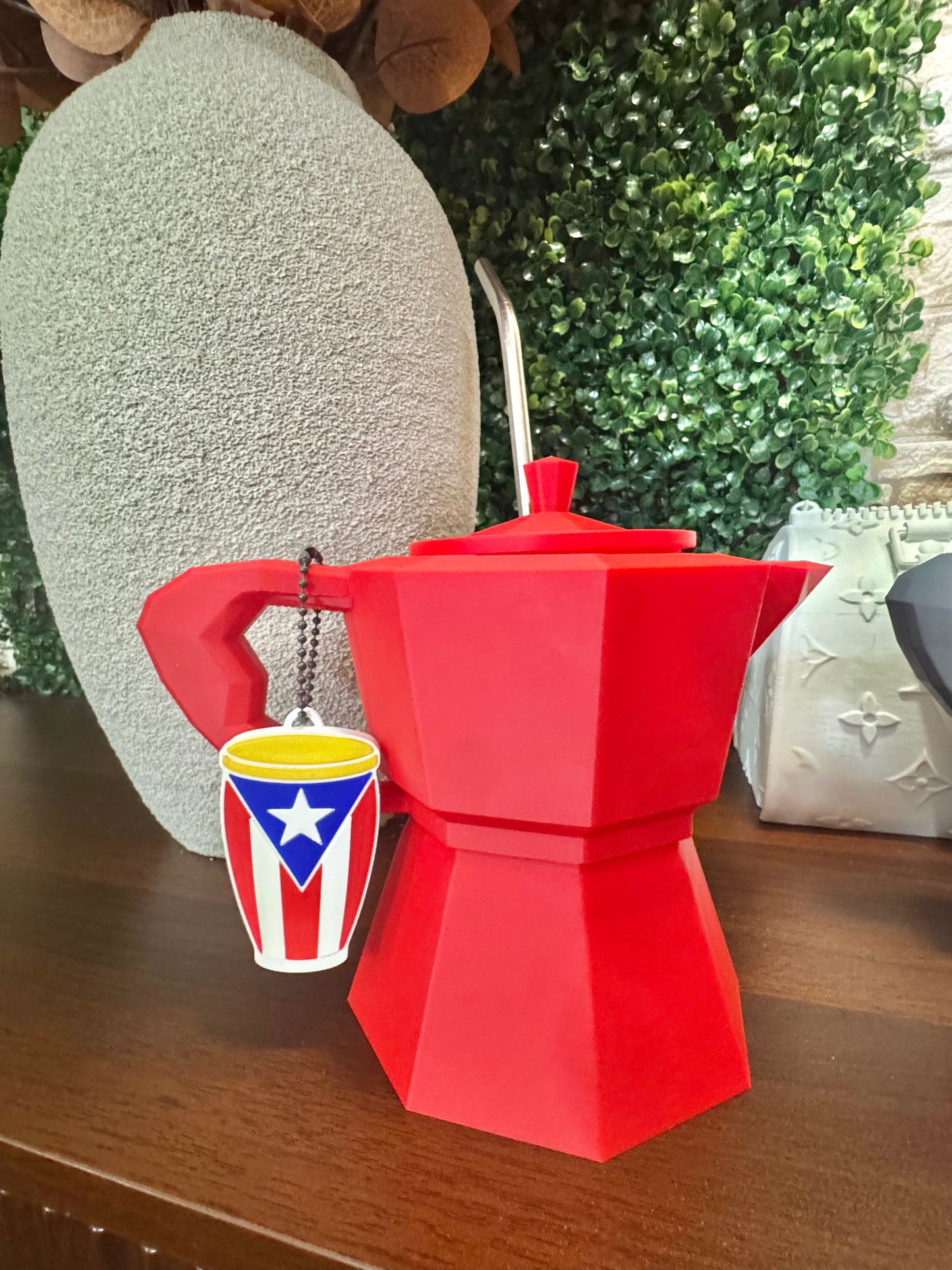 Greca Style Can Holder for 12 oz Cans | Dominican Republic, Puerto Rico & Cuba