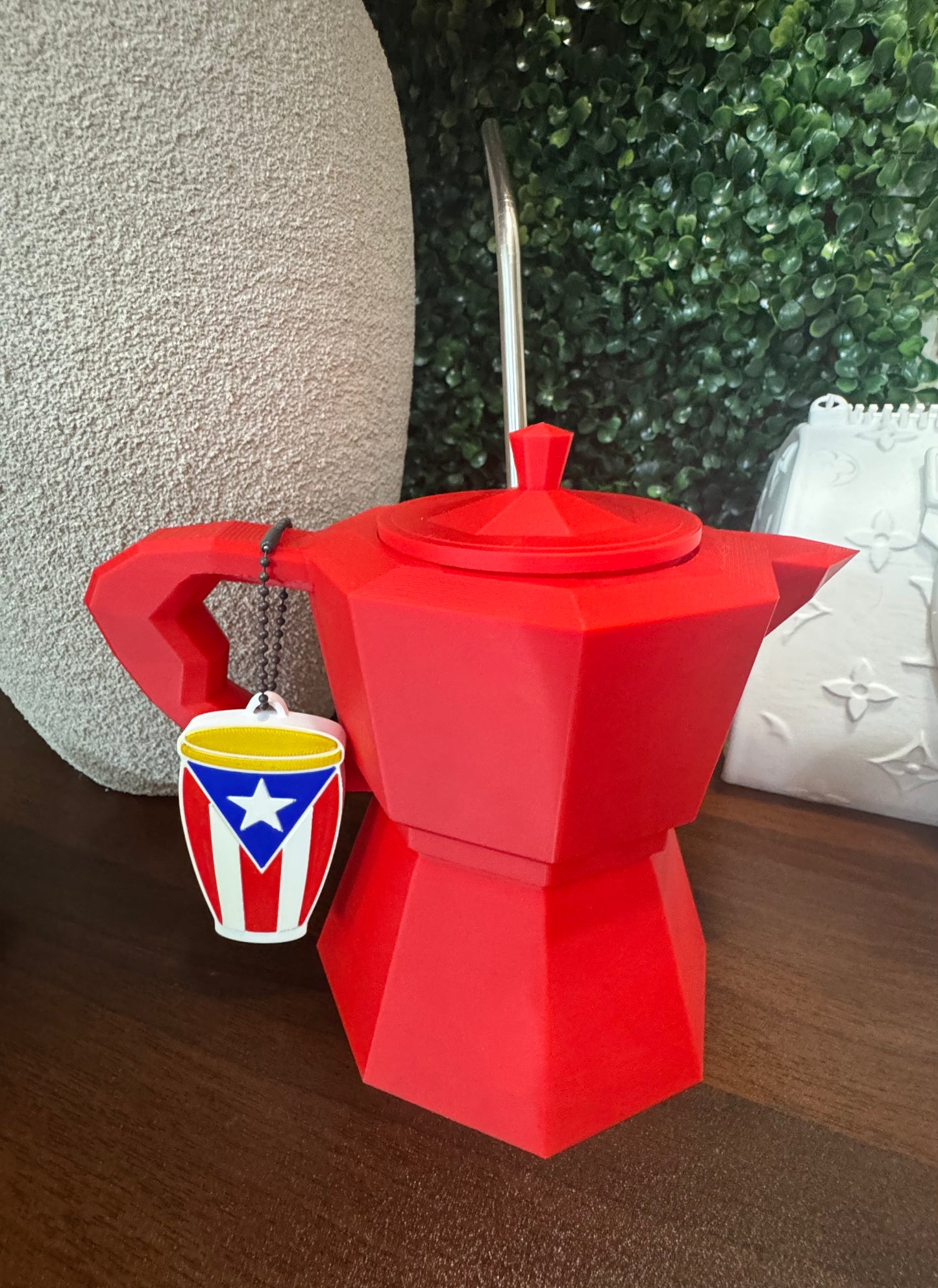 Greca Style Can Holder for 12 oz Cans | Dominican Republic, Puerto Rico & Cuba
