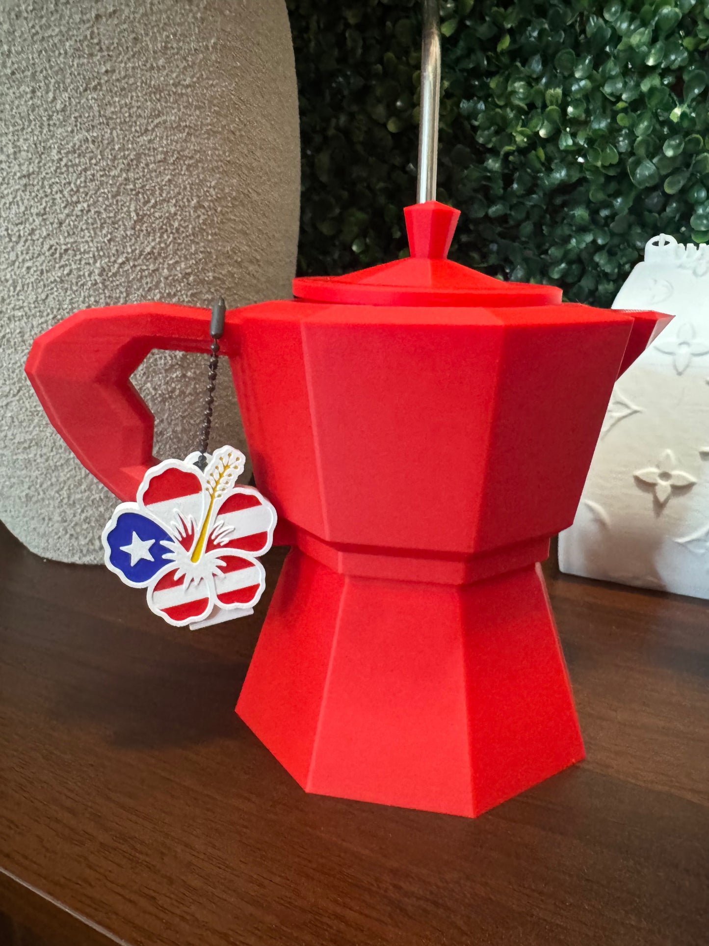 Greca Style Can Holder for 12 oz Cans | Dominican Republic, Puerto Rico & Cuba