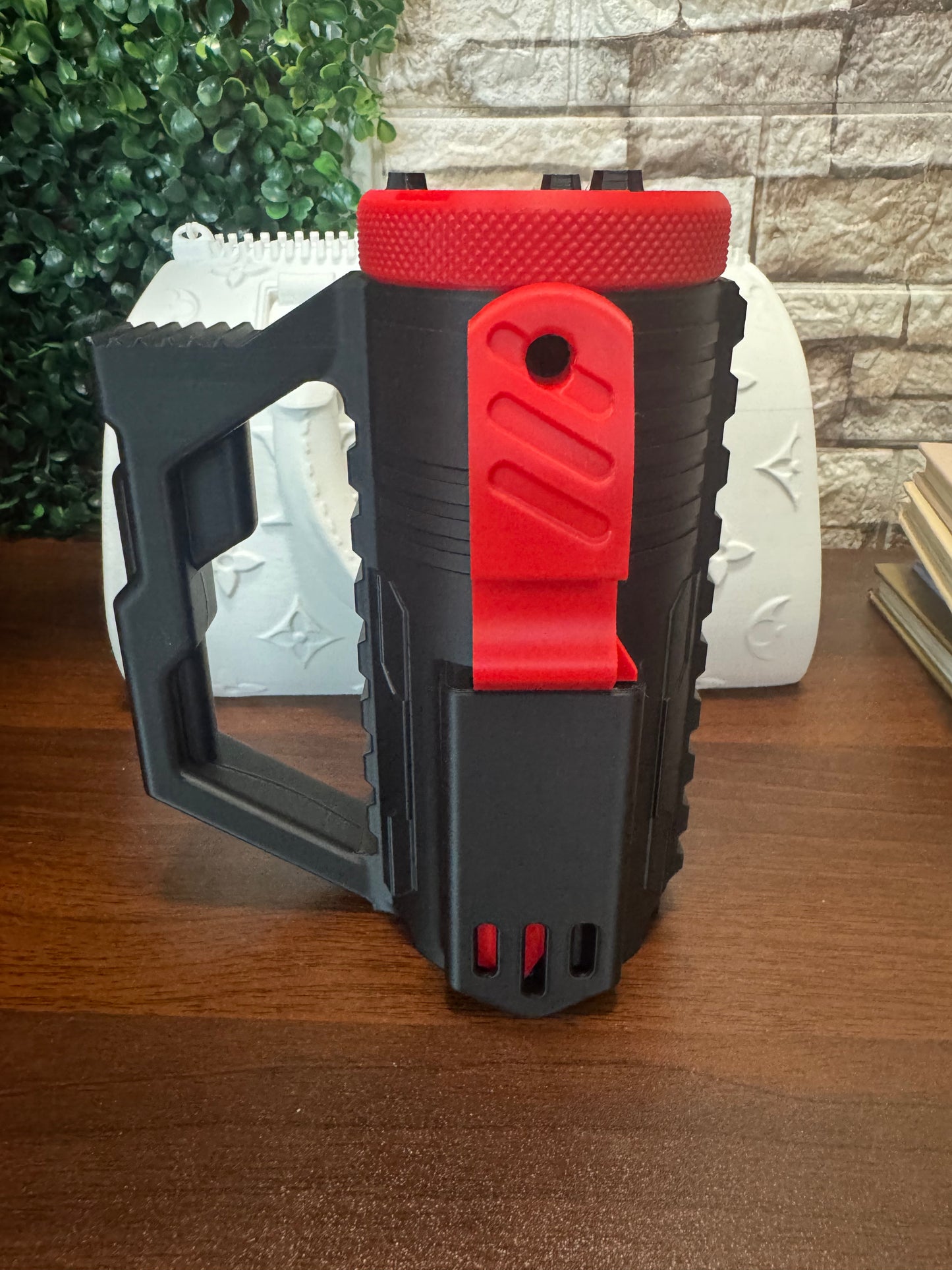 Beer Bottle Holder with Handle & Bottle Opener | 3D Printed