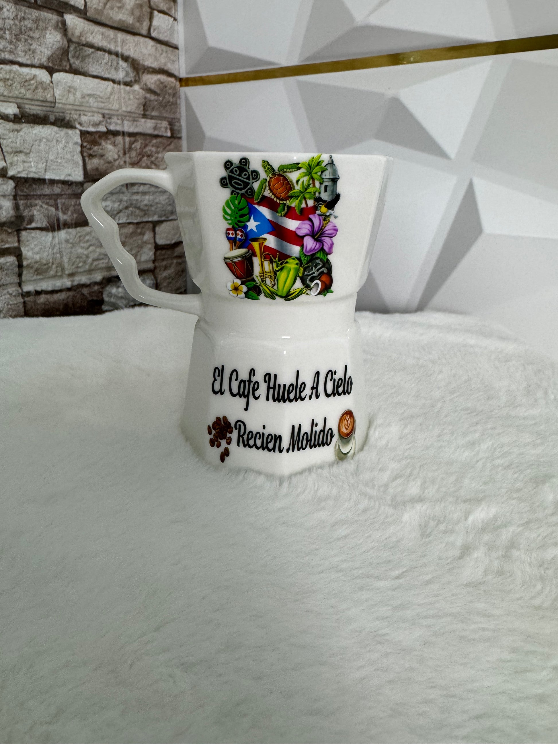 Taza estilo greca caribeña – diseño República Dominicana, Puerto Rico y Cuba